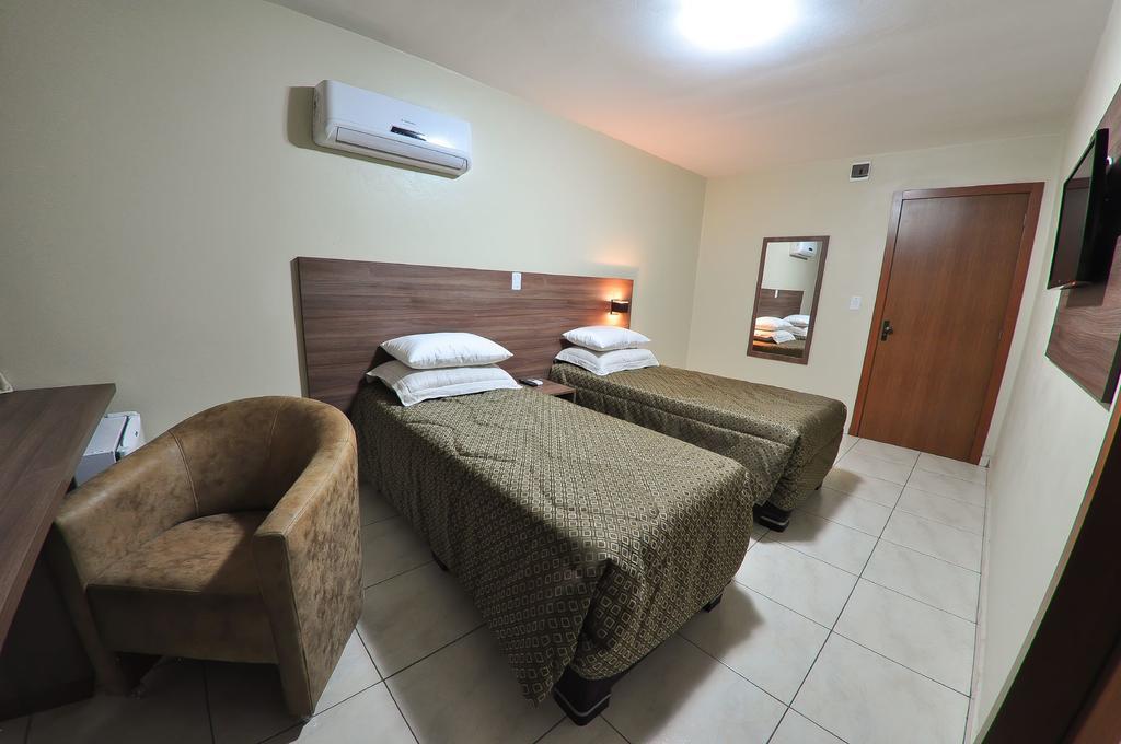 Valler Montanha Hotel Lajeado  Eksteriør billede